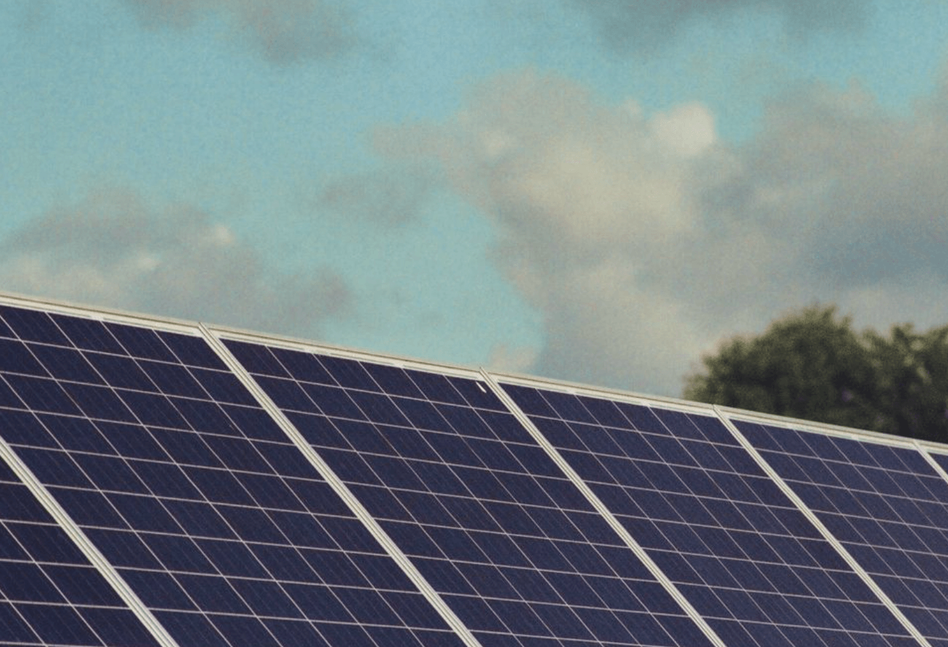 summer or fall solar installation